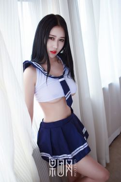 女同学下面粉嫩又紧